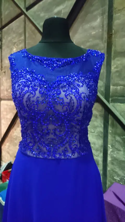 Abend- oder Cocktailkleid im Brautstudio Estelle – Modell 10