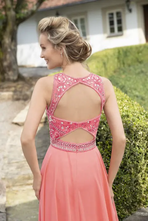 Abend- oder Cocktailkleid im Brautstudio Estelle – Modell 28