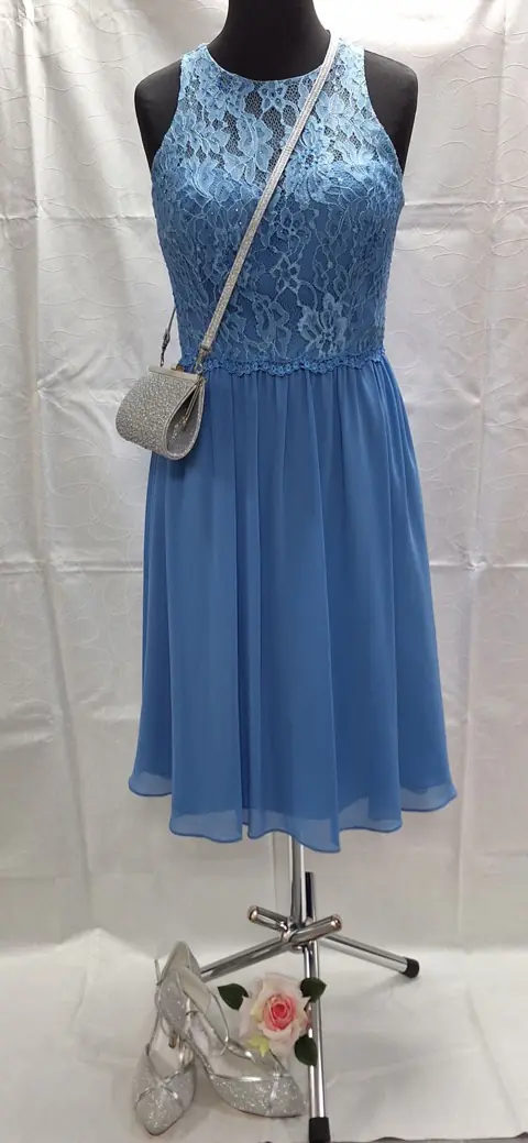 Abend- oder Cocktailkleid im Brautstudio Estelle – Modell 31