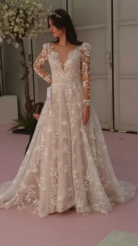 Brautkleid im Brautstudio Estelle – Modell 10