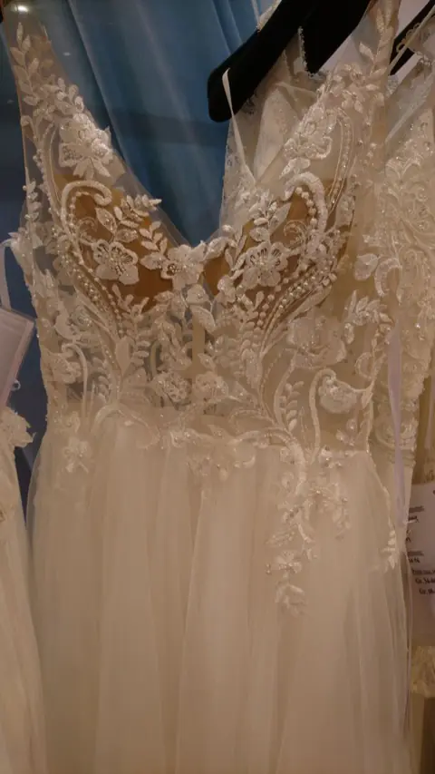Brautkleid im Brautstudio Estelle – Modell 11