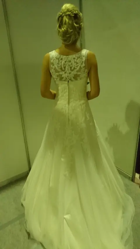Brautkleid im Brautstudio Estelle – Modell 29