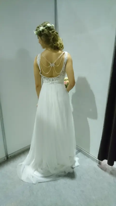 Brautkleid im Brautstudio Estelle – Modell 32
