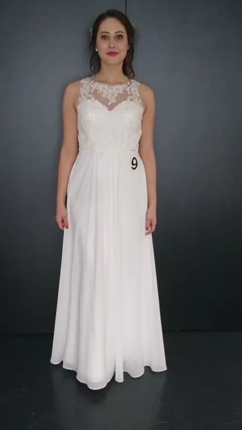 Brautkleid im Brautstudio Estelle – Modell 40